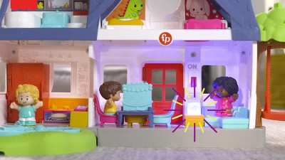 Fisher-Price Little People Friends Together Play House Toddler Learning  Playset, 10 Pieces 