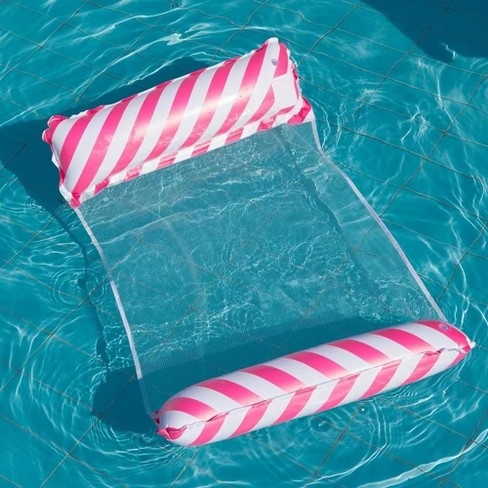 Water hammock outlet float