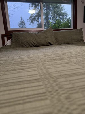 Guest review image 1 of 3, zoom in