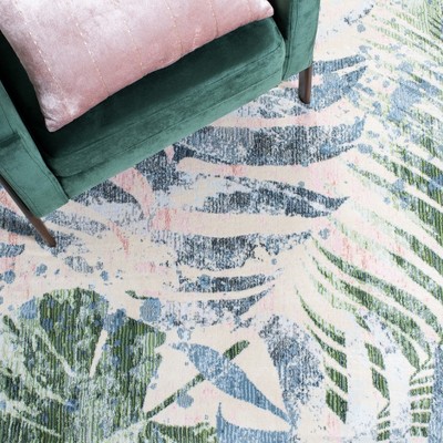 Blue and Green Floral Synthetic Area Rug 5'3" x 7'7"
