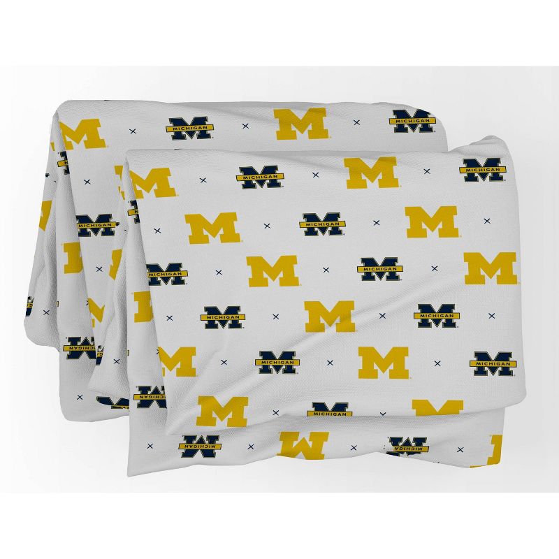NCAA Michigan Wolverines Small X Queen Sheet Set, 2 of 4