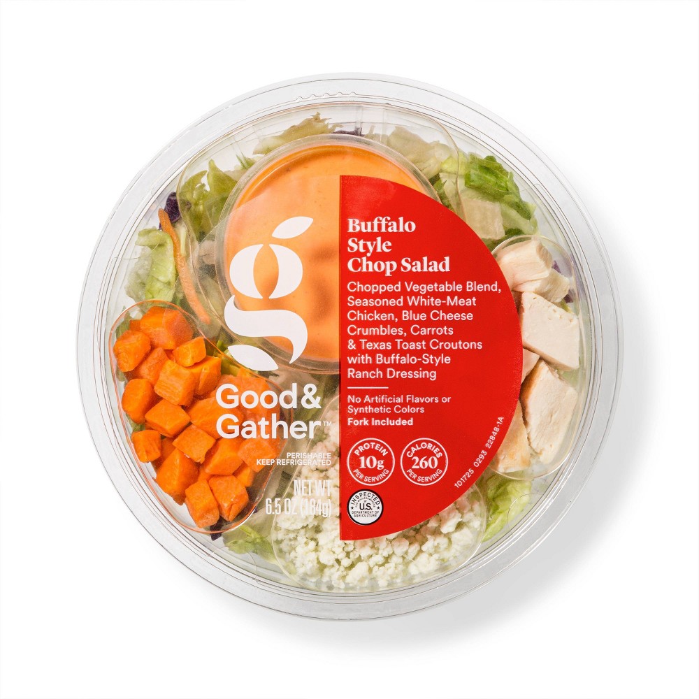 BUFFALO-STYLE VEGETABLE BLEND, SEASONED WHITE-MEAT CHICKEN, BLUE CHEESE CRUMBLES, CARROTS & TEXAS TOAST CROUTONS WITH BUFFALO-STYLE RANCH DRESSING CHOP SALAD, BUFFALO-STYLE