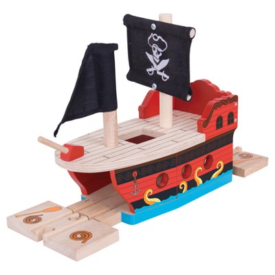 pirate train set
