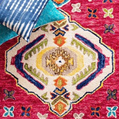 Handmade Rustic-Chic Red Wool 4' x 6' Tufted Area Rug