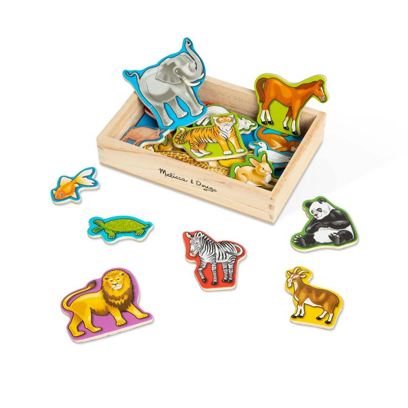Melissa &#38; Doug 20 Wooden Animal Magnets in a Box, 1 of 16