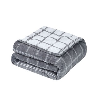 HomeRoots 50" X 60" Gray and White Velvet Quilted Plaid Plush Throw Blanket - 1 of 4