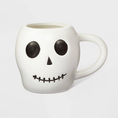 Creature Cups 12 Oz SKULL Cup Mug, Figural Surprise Skull Inside