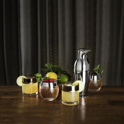 Penguin Shaped Stainless Steel Cocktail Shaker with Strainer, 17 oz