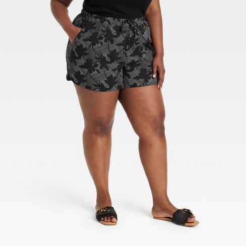 Women's High-Rise Linen Pull-On Shorts - Universal Thread™ Black Floral 3X