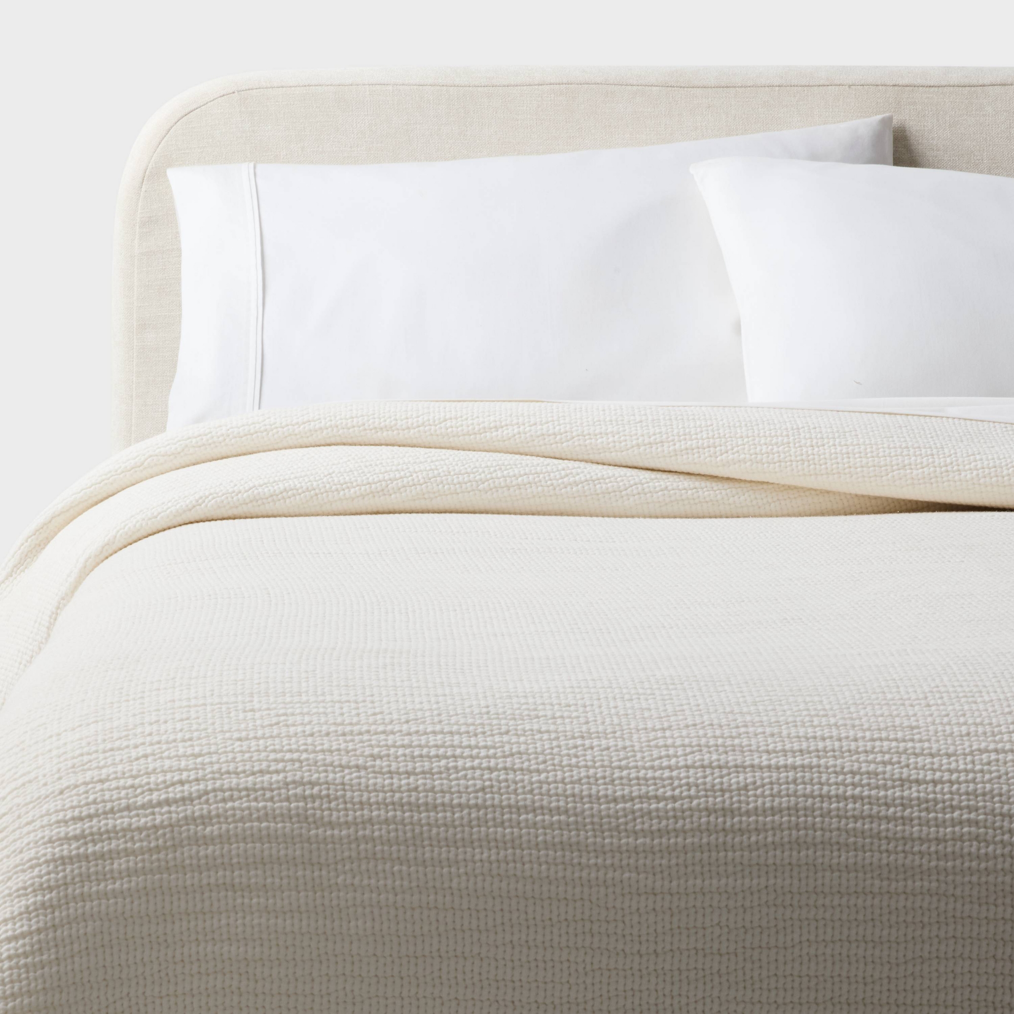 Full/Queen Matelasse Gauze Quilt Ivory - Threshold™