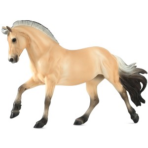 Breyer: Horses The Traditional Series - Sweetwater Zorah Bell “Zoobie” - 1 of 4