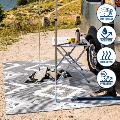 Sumak Gray and White Geometric Outdoor Area Rug