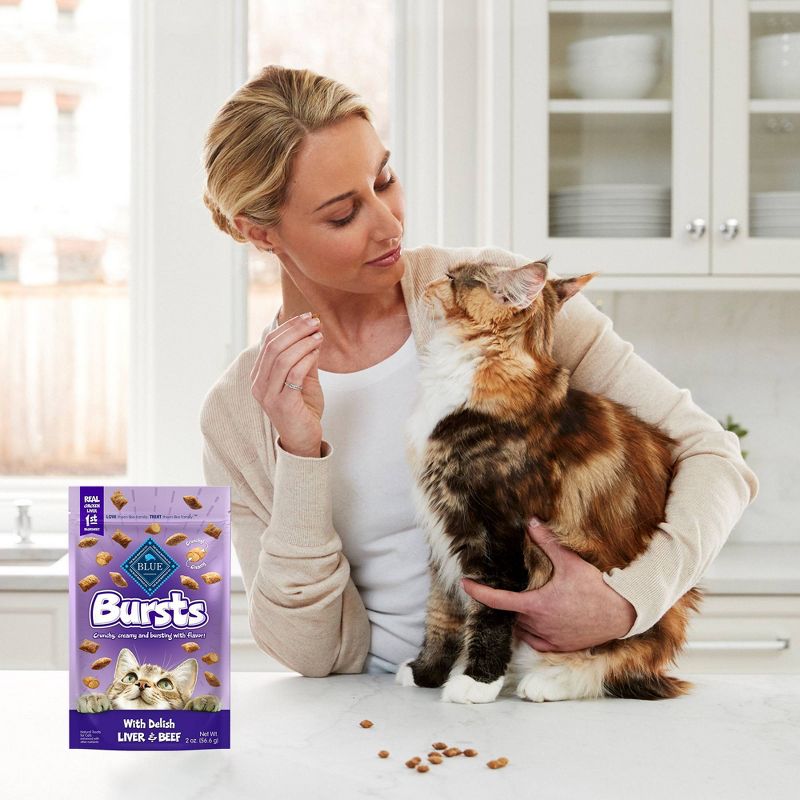 Blue Buffalo Bursts with Chicken, Liver & Beef Crunchy & Creamy Cat Treats, 4 of 6