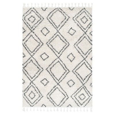 Image of Nuloom Serena Diamond Trellis Tassel Indoor Area Rug 5x7, Off White