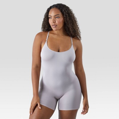 Maidenform Women's Shapewear Seamless Mid Thigh Bodysuit with Light Shaping MST007