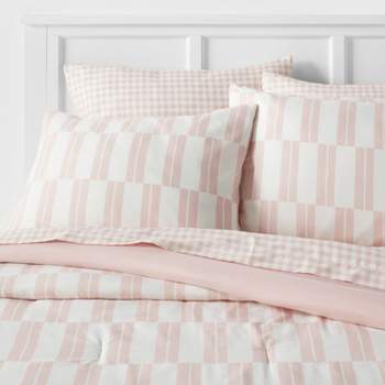 Dash Stripe Printed Microfiber Reversible Comforter & Sheets Set Ivory/Light Pink - Room Essentials™