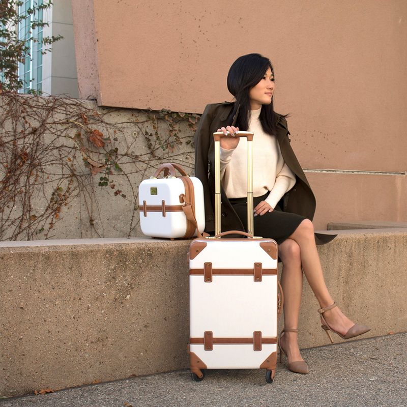 World Traveler Gatsby Luxury Trunk 2-Piece Spinner Carry-On Luggage Set, 5 of 10