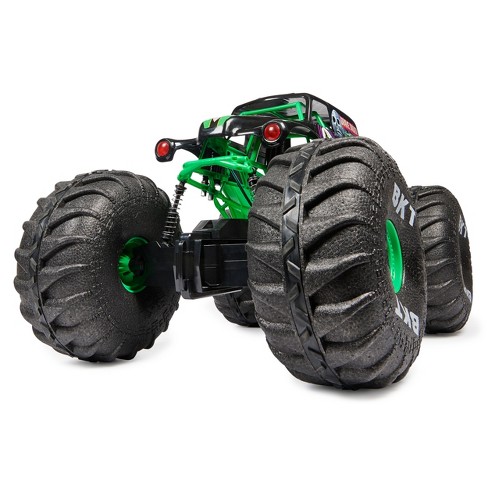 Monster Jam, Official Grave Digger Remote Control Monster Truck, 1:24  Scale, 2.4 GHz, for Ages 4 and Up