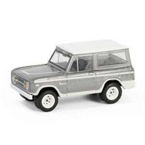 1/64 1967 Bronco, Counting Cars, Hollywood Series 42 62030-E - 1 of 3
