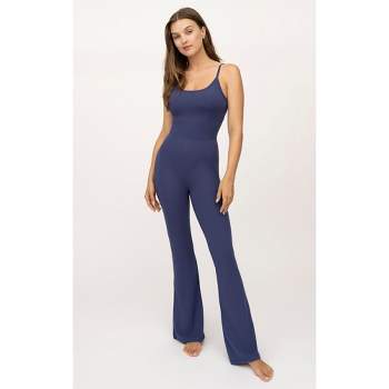 Effortlessly chic, the jumpsuits add a touch of style to your look.✨ # vertvie #jumpsuit #ootd #finds #workoutmotivation #activewear…