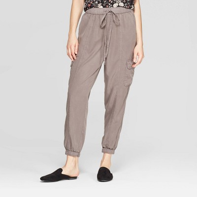 mid rise cargo pants