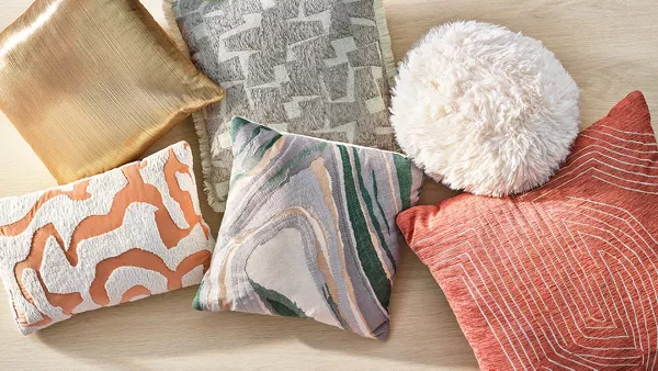53 Decorative Pillows to Effortlessly Update Your Home