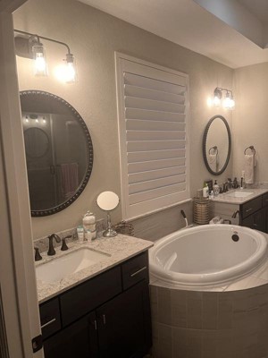 Guest review image 1 of 1, zoom in