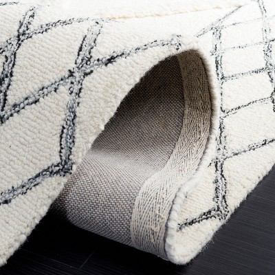 Hand-Tufted Ivory and Black Wool Runner Rug, 2'3" x 8'