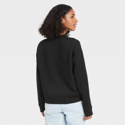 black sweatshirt womens