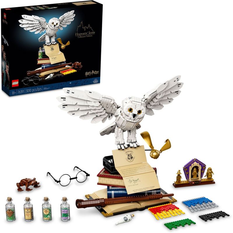 LEGO Harry Potter Hogwarts Collectors&#39; Edition Set 76391, 1 of 11