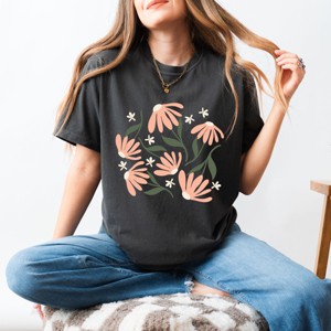 Simply Sage Market Pink Daisies Garment Dyed Tee - 1 of 4