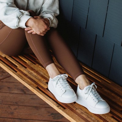 Женские кроссовки Yellow Box Women's Ella Platform Sneaker - Yellow Box™ - Black 8 — фото 7