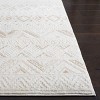 Hanna HAN100 Power Loomed Area Rug  - Safavieh - 2 of 4