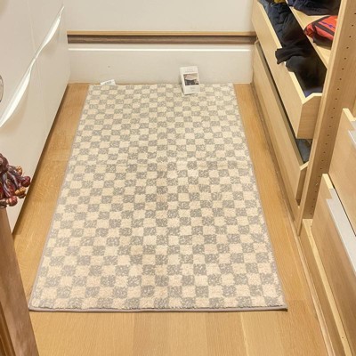 2'6x4' Checkerboard Plush Accent Rug - Threshold™ : Target