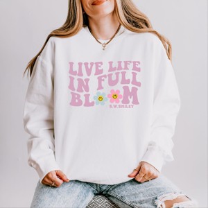 Simply Sage Market S.W.Smiley Live Life in Full Bloom Smiley Lightweight Garment Dyed Sweatshirt - 1 of 4