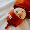 embe Newborn Swaddle Wrap and Top Knot Hat Set (0-3 months) - 2 of 2