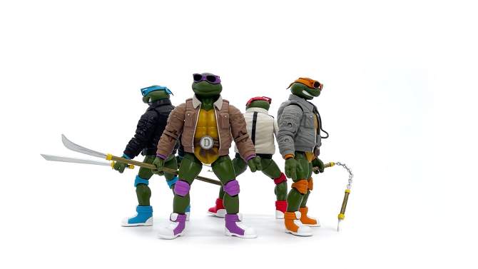 BST AXN Teenage Mutant Ninja Turtles - Street Gang Michelangelo Action Figure, 2 of 8, play video