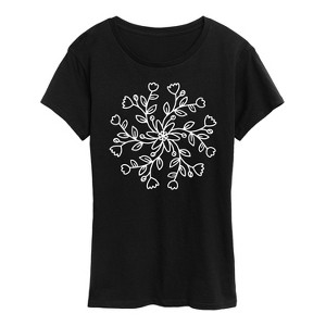Women's - Instant Message - Pinwheel Floral Circle Short Sleeve Graphic T-Shirt - 1 of 4