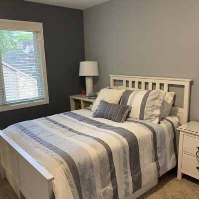 Guest review image 1 of 2, zoom in