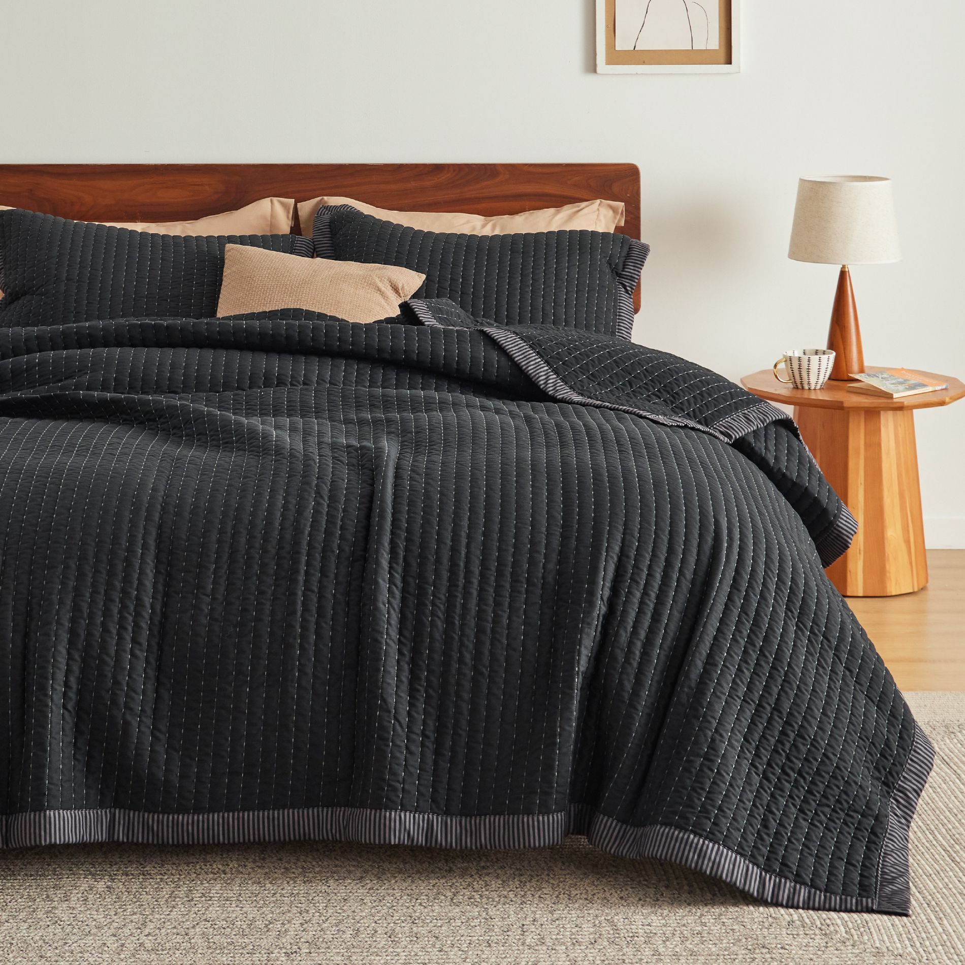 Bedsure Blue Quilts Queen Size - Soft Lightweight Quilted Bedspread Coverlet with Contrast Stitching, All-Season 3-Piece Queen Quilt Bedding Set