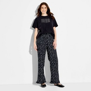 Women's The Devil Wears Prada Graphic Pull-On Pants - Black Polka