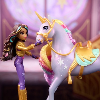 Sophia & Wildstar Unicorn Academy Playset with Accessories