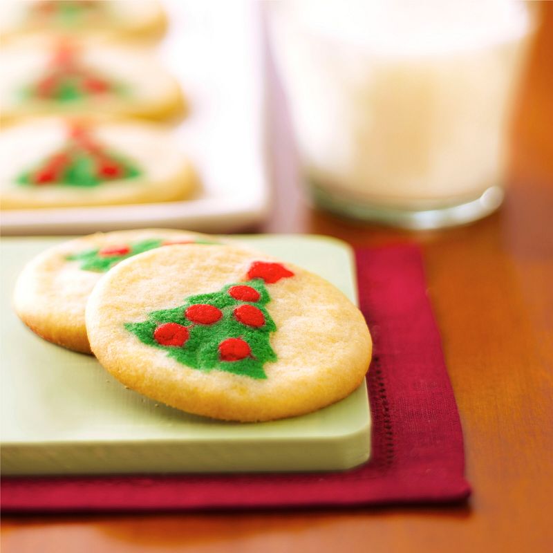 Pillsbury Ready-to-Bake Christmas Tree Shape Sugar Cookie Dough - 9.1oz/20ct, 4 of 12