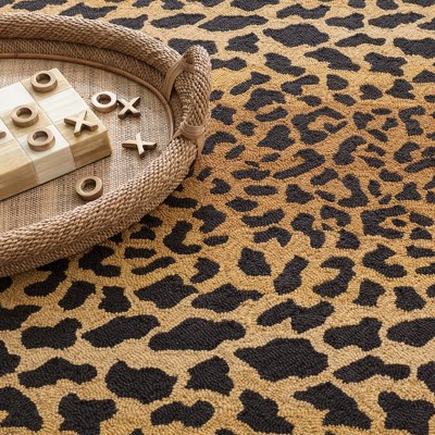 Leopard Print 2' x 3' Handmade Wool Rug