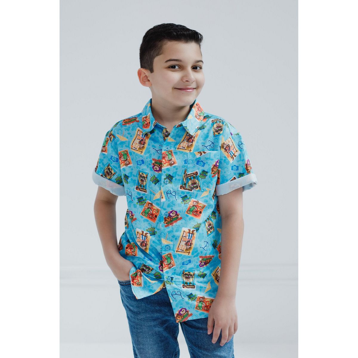 Disney Boys' Short Sleeve Button-Down Shirt Little Kid to Big Kid - thumbnail 2