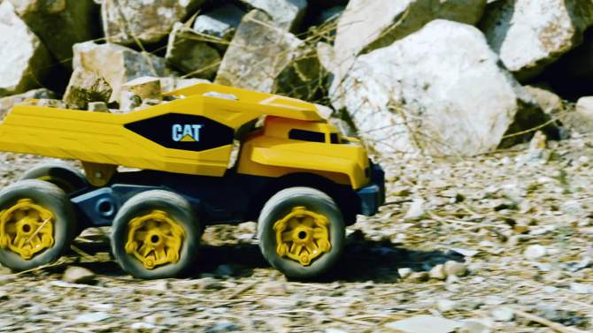 CAT Massive  Mover RC, 2 of 9, play video
