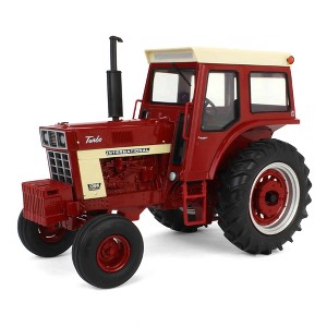 ERTL 1/16 International Harvester 1066 Tractor with Cab Prestige Collection 44422 - 1 of 4