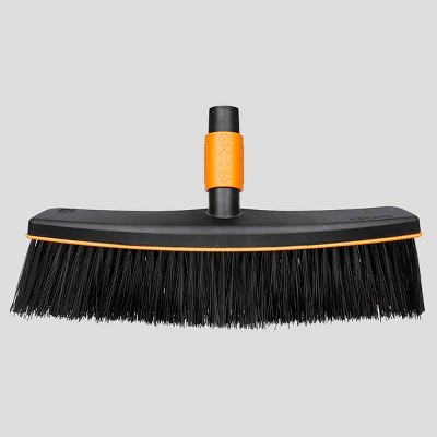 Fiskars QuikFit  Outdoor Broom Head