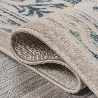 Ivory/Navy 4' x 6' Reversible Synthetic Medallion Rug