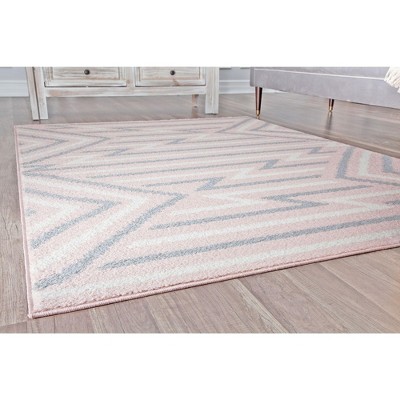 6' x 9' Gray and Pink Geometric Synthetic Area Rug